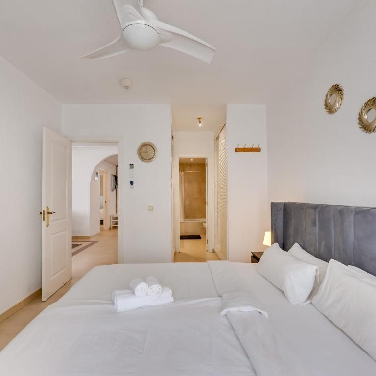 Tranquil 2 BDRM Peaceful Apt w/ 2 Pools - Two-Bedroom Apartment - 31