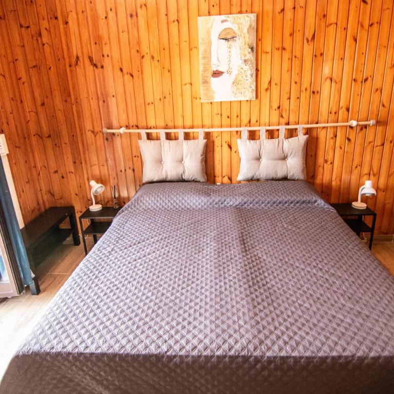 Yourquadrarooms B&b - Camera Familiare con Bagno Privato - 9