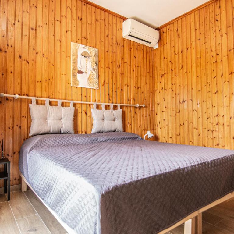Yourquadrarooms B&b - Camera Familiare con Bagno Privato - 8