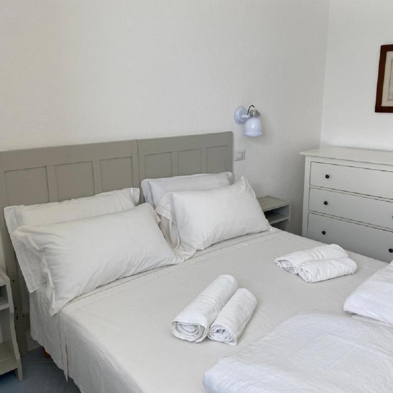 SUL MARE SARDEGNA VILLA CLITIA - Four-Bedroom House - 17