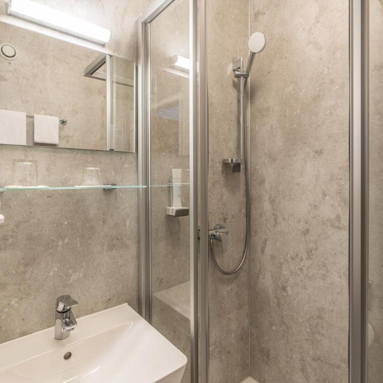 Hotel Kern Buam - Standard Einzelzimmer - 3