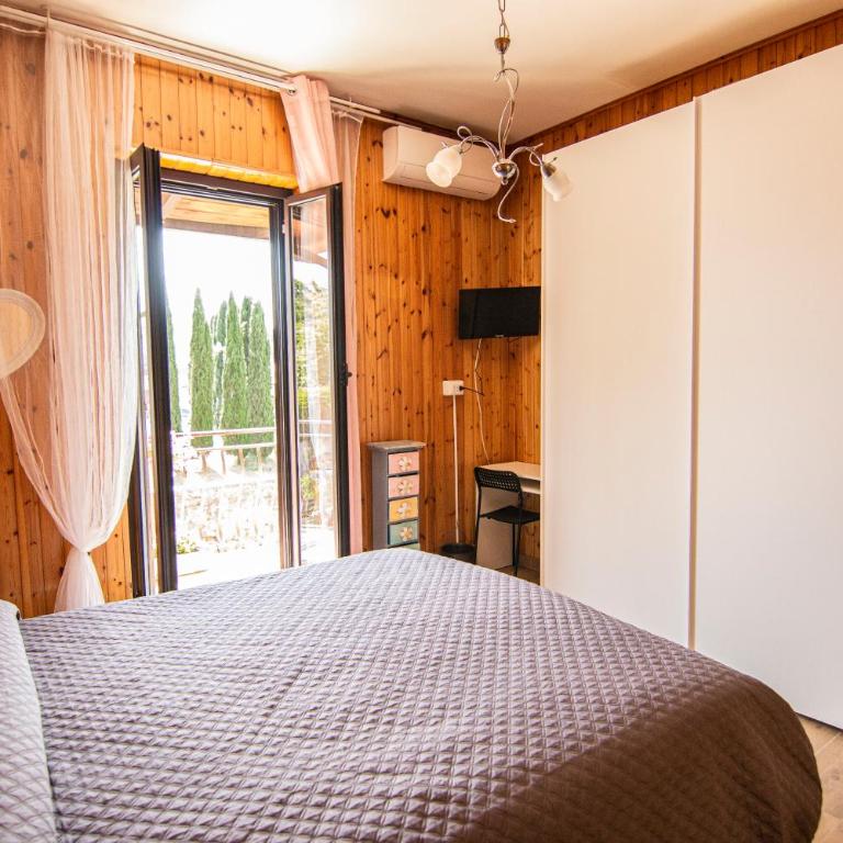 Yourquadrarooms B&b - Camera Familiare con Bagno Privato - 14