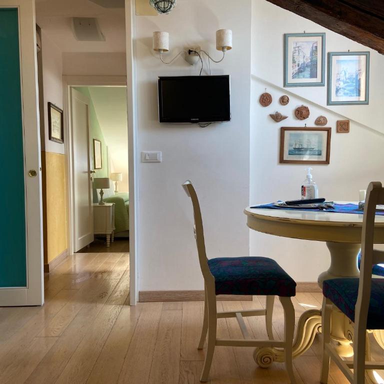 Casa Tella - Appartamento con 1 Camera da Letto - 3