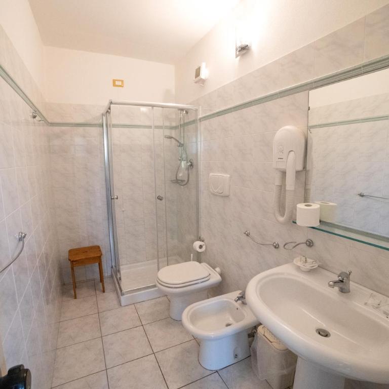 Residence New Paradise - Camera Matrimoniale Budget - 4