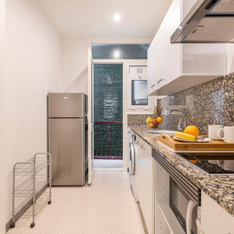 Apartments Sata Sagrada Familia Area - Two-Bedroom Apartment - 11