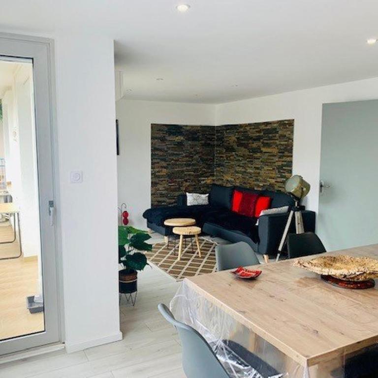 Charmant F3 climatisé avec balcon ensoleillé, proche centre et Thermes - Amélie-les-Bains - Appartamento con 2 Camere da Letto - 4