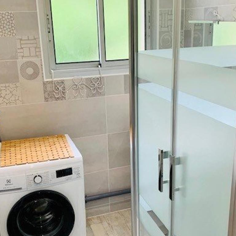Charmant F3 climatisé avec balcon ensoleillé, proche centre et Thermes - Amélie-les-Bains - Appartamento con 2 Camere da Letto - 10