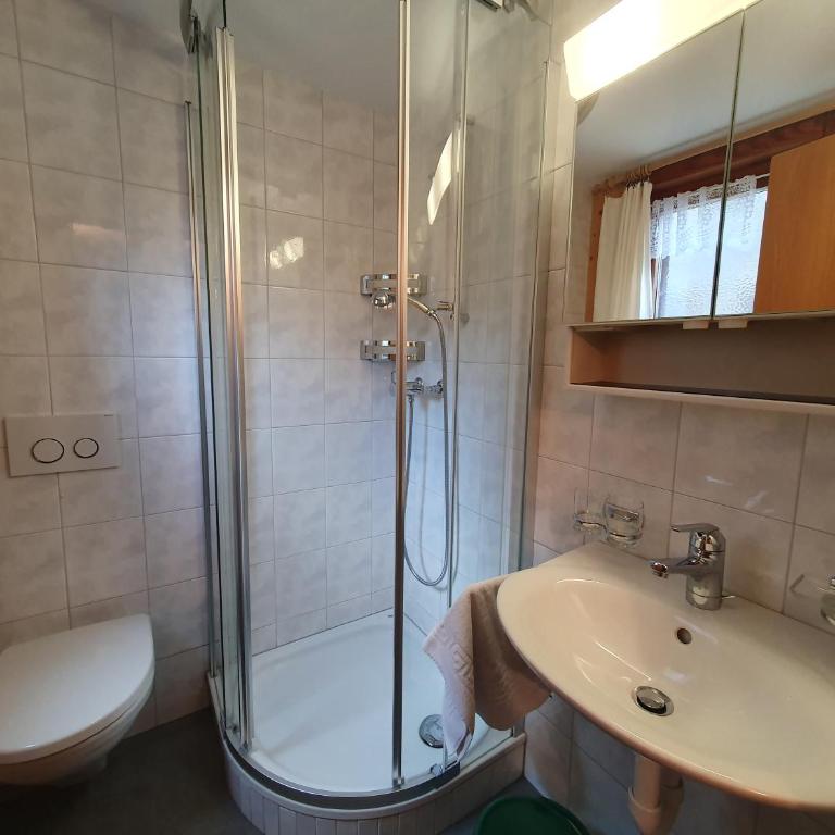 Gadä 2 - Apartment mit 2 Schlafzimmern und Dusche - 18