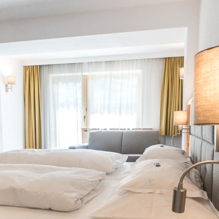 Superior Wellnesshotel Mein Almhof 4 S - Großes Doppelzimmer - 5