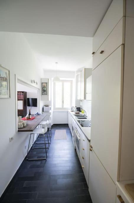 Testaccio Luminous and Large Apartment - Appartamento Superior - 13