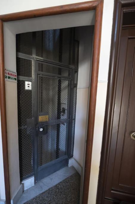Testaccio Luminous and Large Apartment - Appartamento Superior - 4