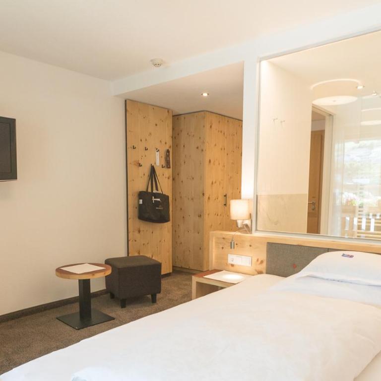 Superior Wellnesshotel Mein Almhof 4 S - Einzelzimmer - 3