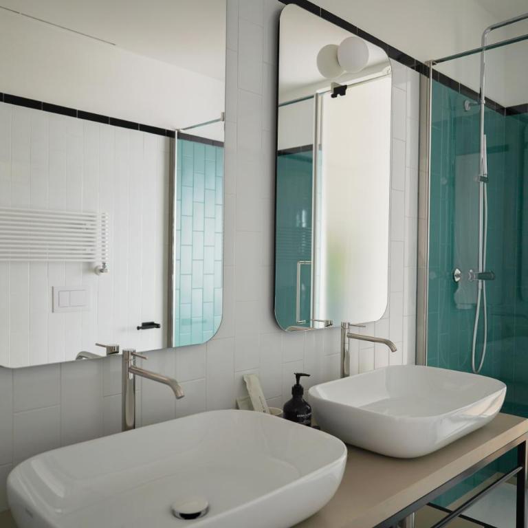 Villa ALMANA - Suite con Vista Lago - 4