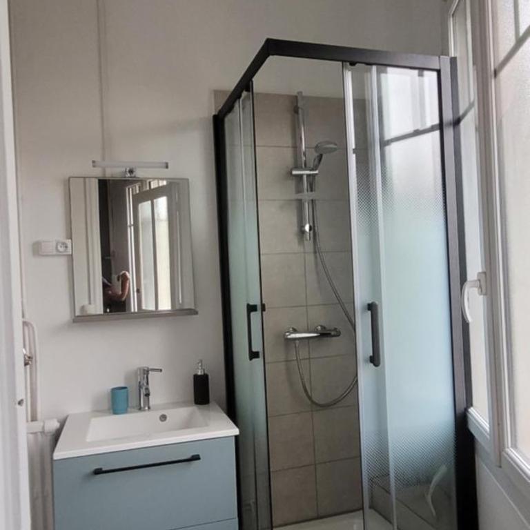 Studio proche gare de Toulon - Apartamento de 1 dormitorio - 8