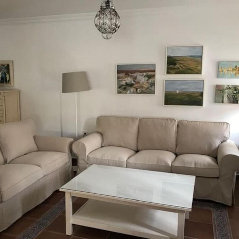 El Magnolio - Casa de 4 dormitorios - 2