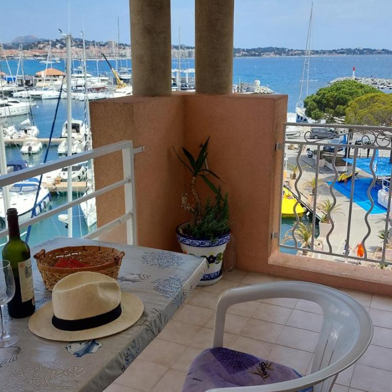 Boutique Apartment Hirondelle Port Frejus - Apartamento Estudio con vistas al mar - 5