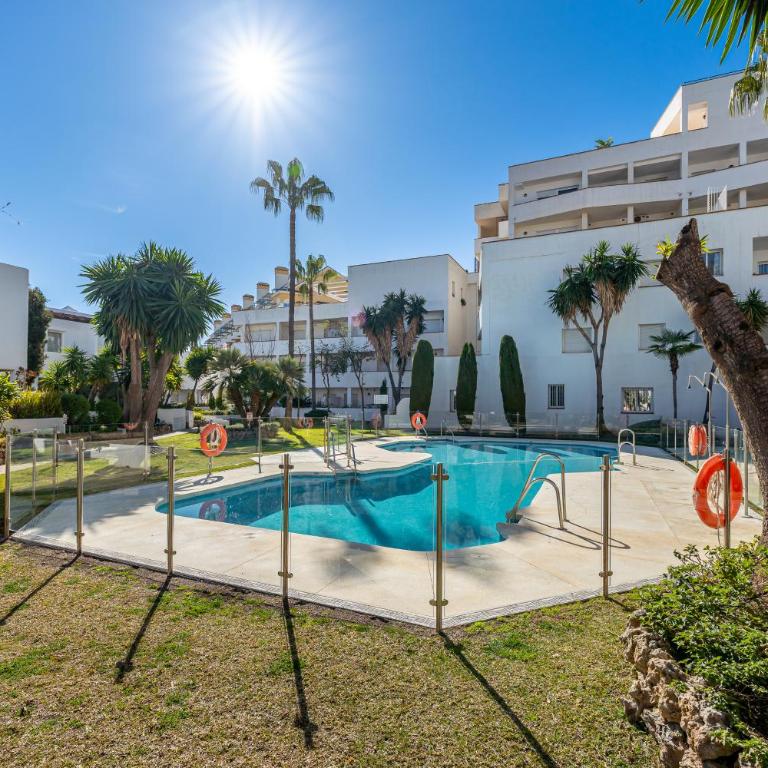 2 bedroom with sea and mountain views, pool - Apartamento de 2 dormitorios - 28