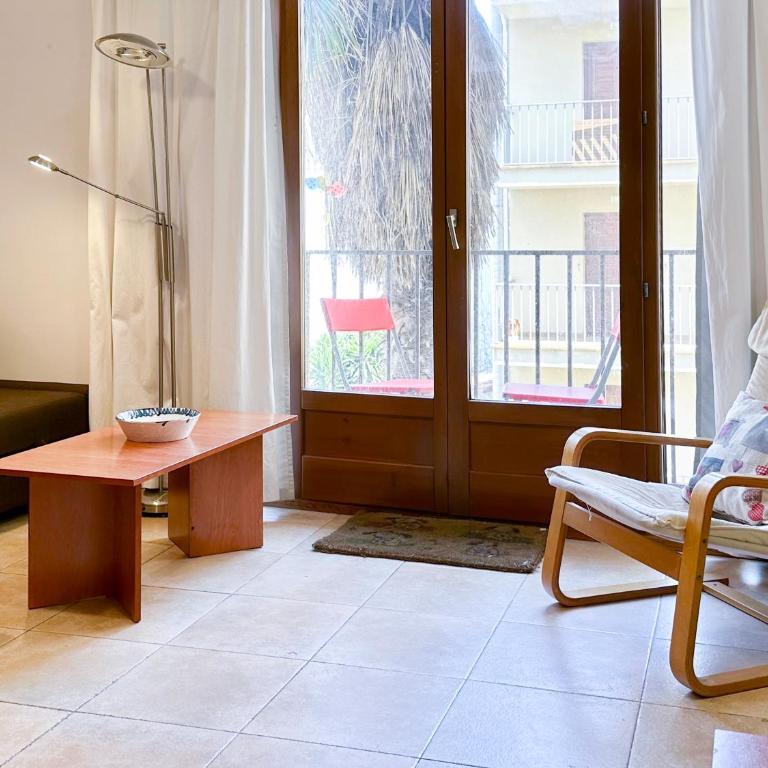 LETS HOLIDAYS CENTRIC APARTMENT with POOL in TOSSA 2 - Apartamento - 5