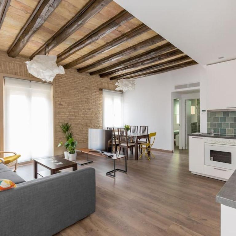SB1 - 2 Bedroom apartment in Historic Center - Apartamento de 2 dormitorios - 23