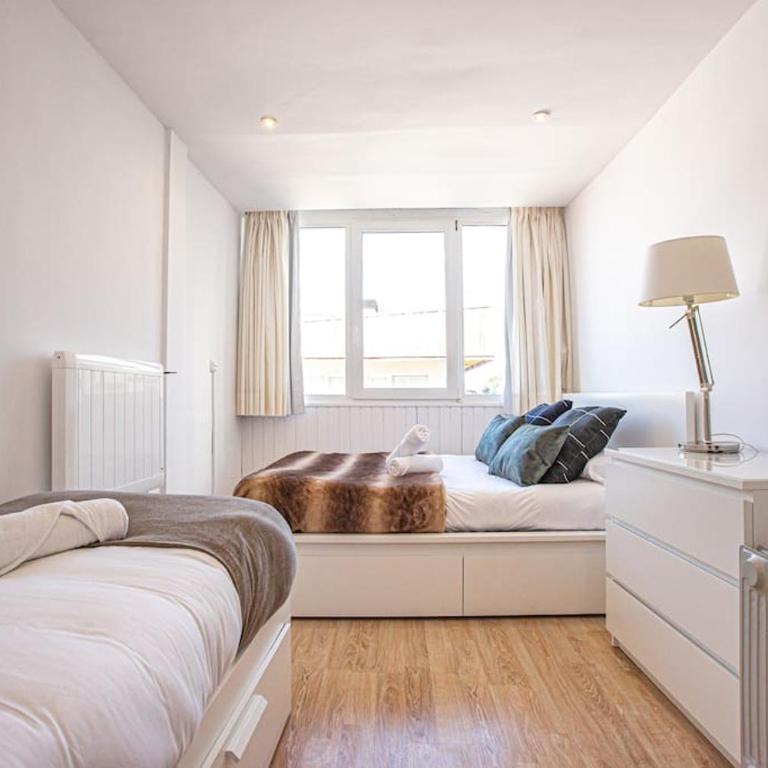 Holidays Edel 2 Apartamentos 4 personas 2 dormitorios y Parking - Apartamento de 2 dormitorios - 13
