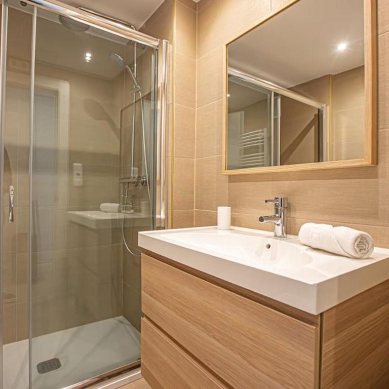 Holidays Edel 2 Apartamentos 4 personas 2 dormitorios y Parking - Apartamento de 2 dormitorios - 18