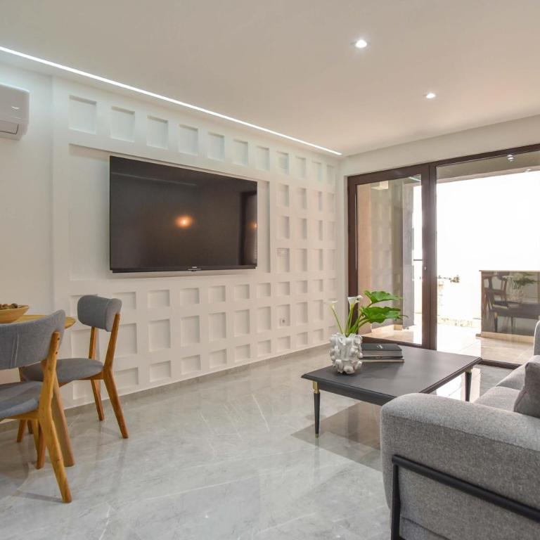 Misisuone Apartments Budva - Deluks Dvokrevetni Studio sa Bračnim Krevetom - 9