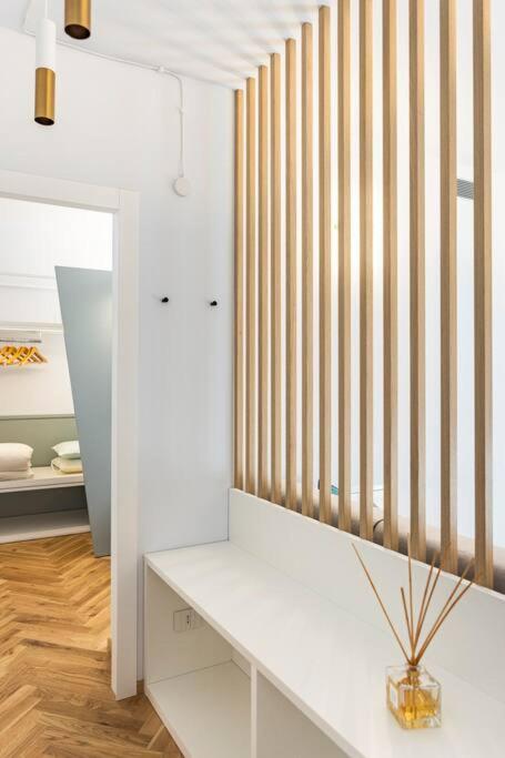Home4holidays San Carlo - One-Bedroom Apartment - 11