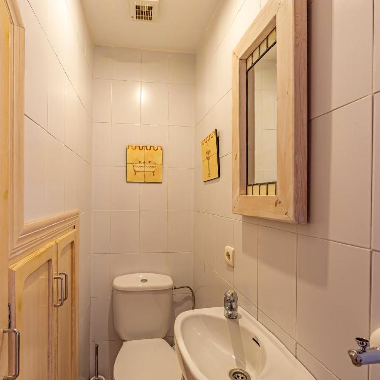 Beachfront, pool, terrace & WIFI - Apartamento de 2 dormitorios - 11