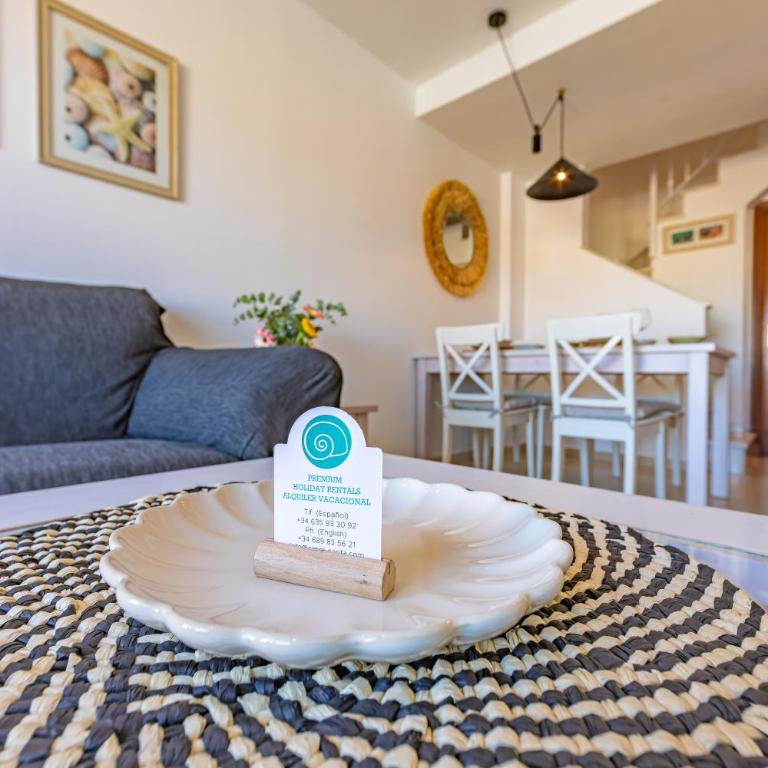 Beachfront, pool, terrace & WIFI - Apartamento de 2 dormitorios - 29