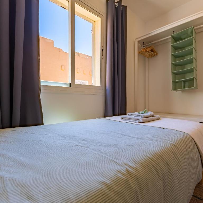 Beachfront, pool, terrace & WIFI - Apartamento de 2 dormitorios - 18