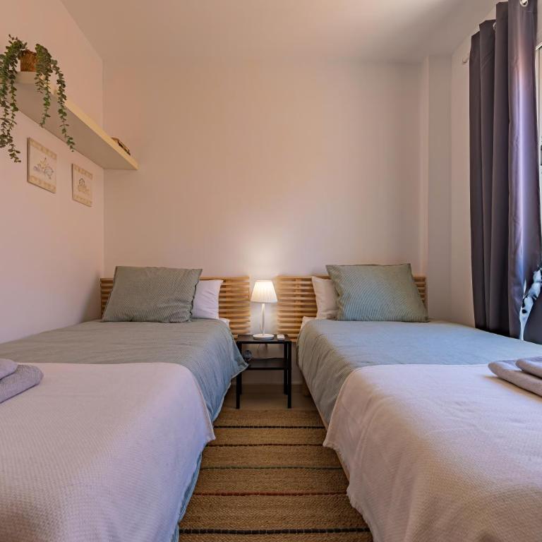 Beachfront, pool, terrace & WIFI - Apartamento de 2 dormitorios - 17