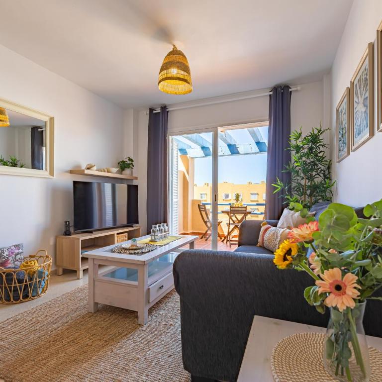 Beachfront, pool, terrace & WIFI - Apartamento de 2 dormitorios - 28