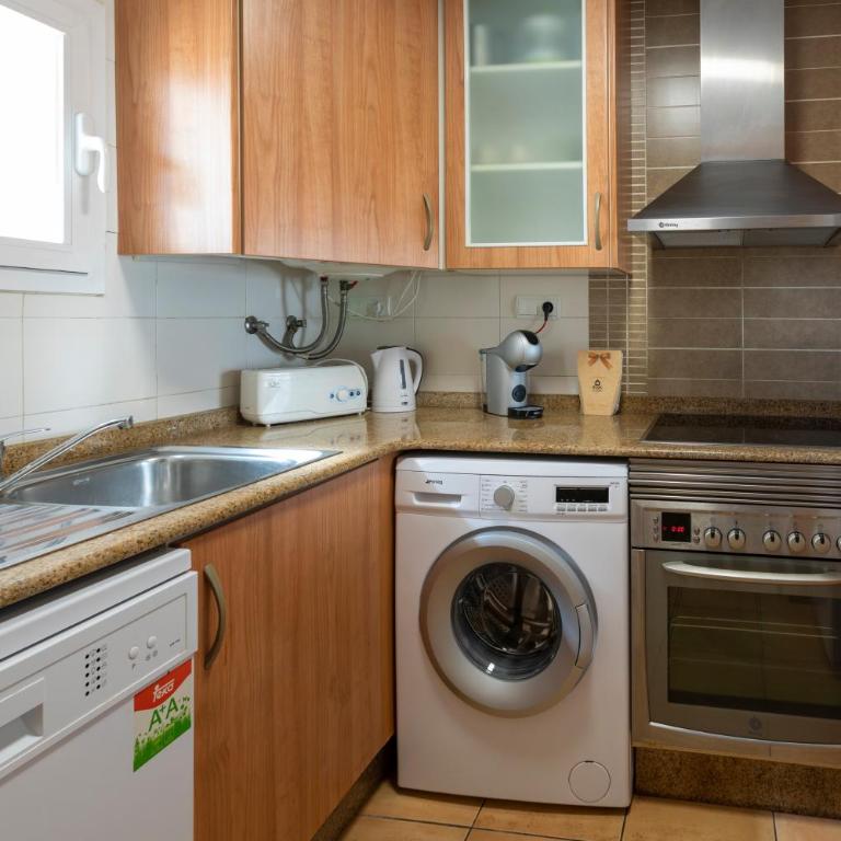 Aquamarina, 2 dormitorios, by Bookindenia - Apartamento de 2 dormitorios - 20