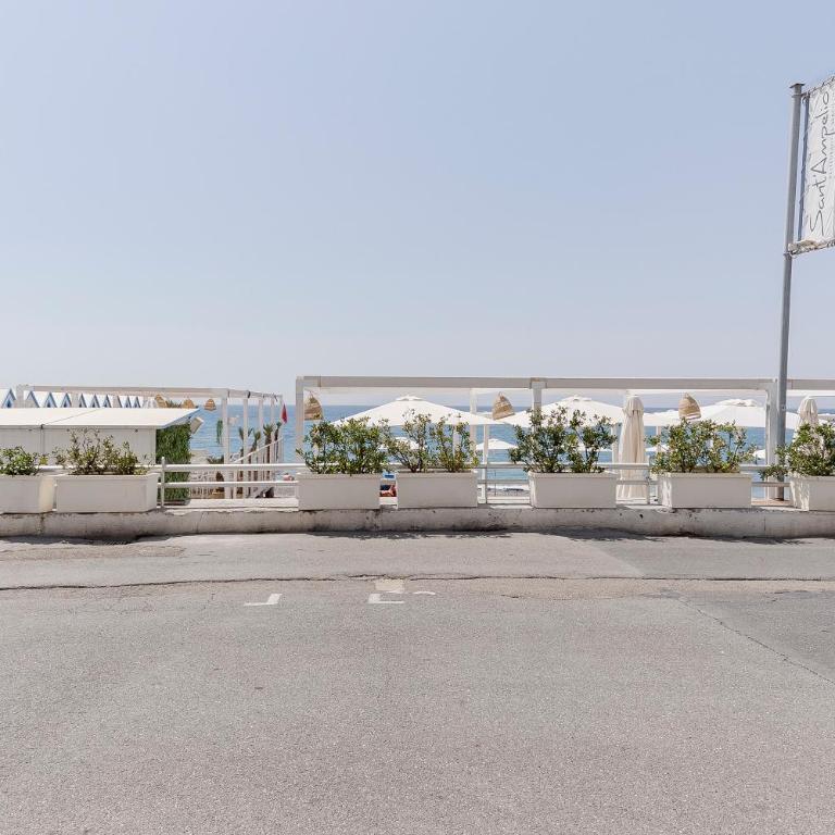 GuestHost - Bordighera Seaside Roomy Apartment - Appartement 2 Chambres - 27