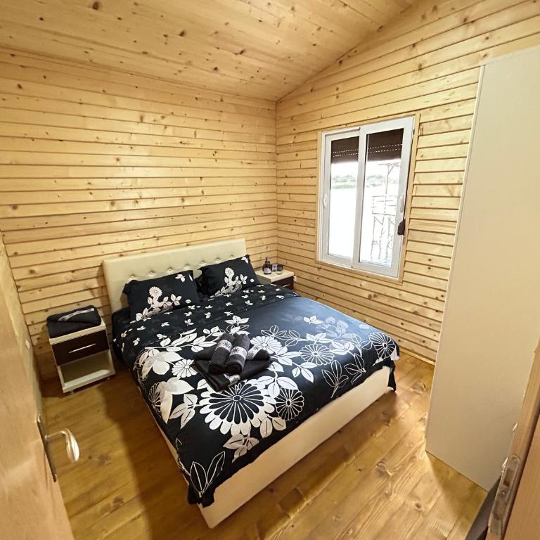 Speakeasy Lux 3 - 4 - Two-Bedroom House - 3
