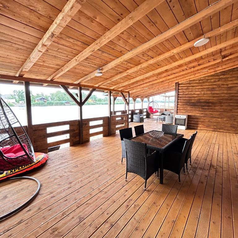 Speakeasy Lux 3 - 4 - One-Bedroom House - 12