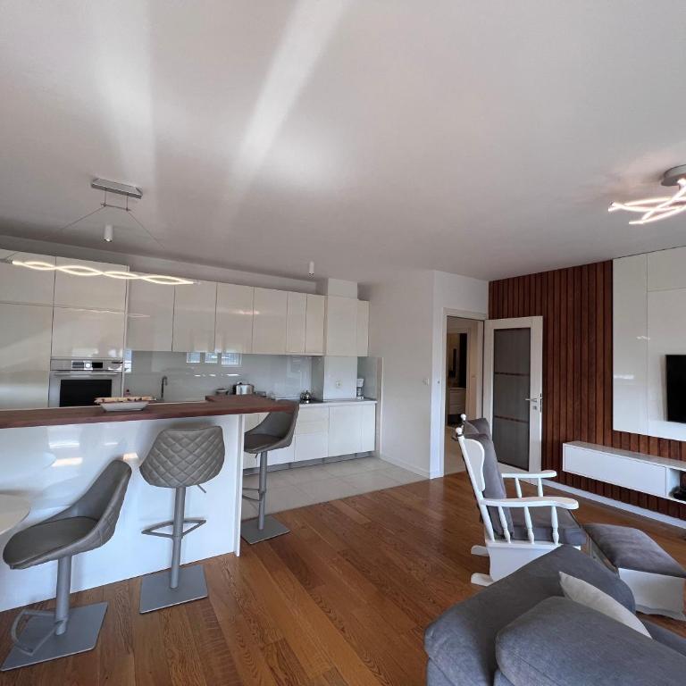 White Homes 37 • Central Point - Apartman sa 2 Spavaće Sobe i Balkonom - 5