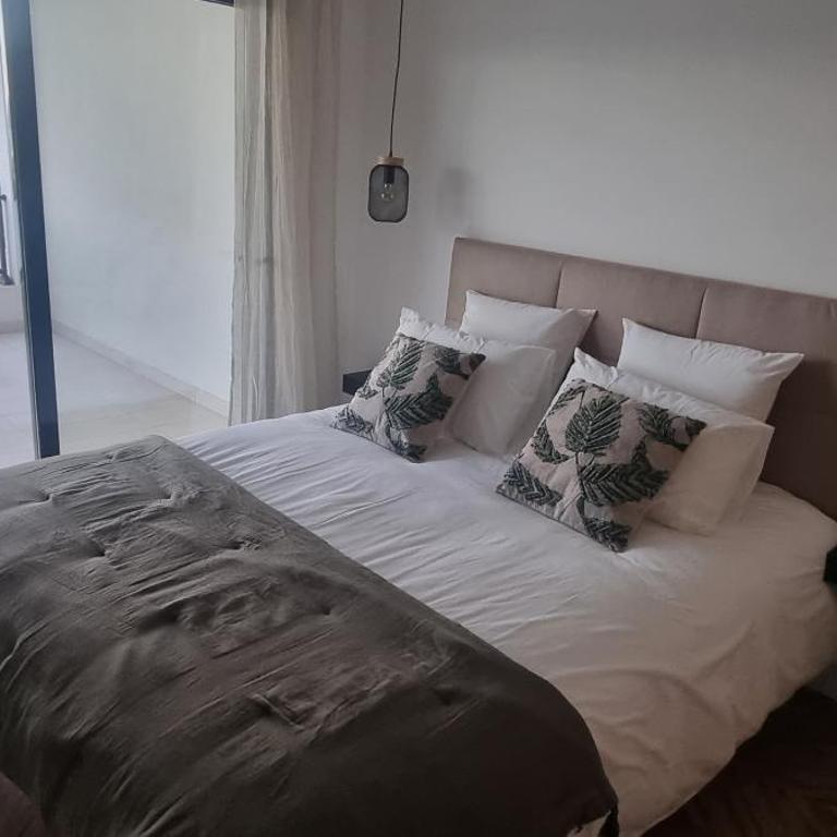 Palazzu B reservation 3 nuits minimum - Three-Bedroom Apartment - 6