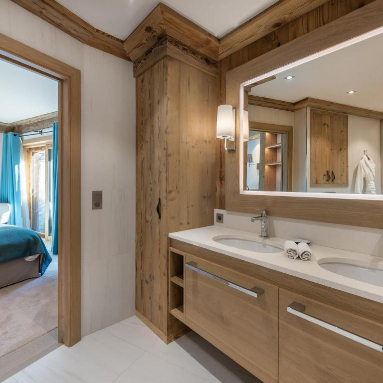 Chalet de luxe avec espace bien-être à Méribel, demi-pension incluse - FR-1-566-44 - Chalet (12 Adultes) - 12