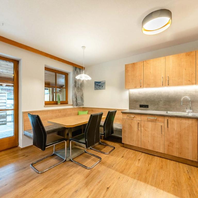 Aparthotel Hummerau - Apartment mit 2 Schlafzimmern und Balkon - 14