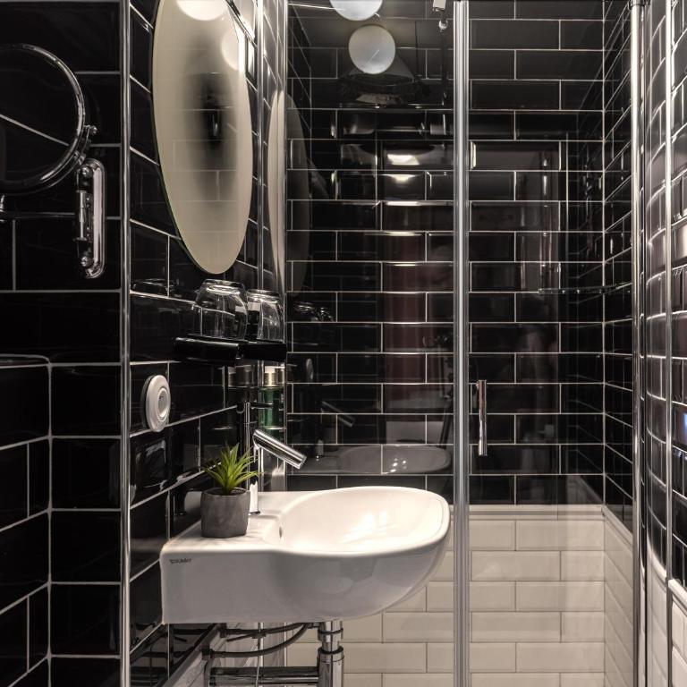 Hôtel Exquis - Double Room - Insolite - 5