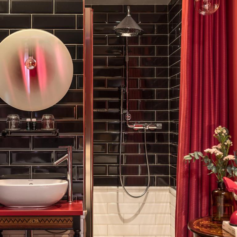Hôtel Exquis - Double Room - Insolite - 9