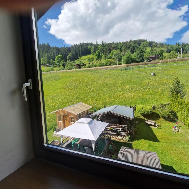Ferienwohnung am Krausberghof mit Balkon und Parkplatz, 6 Fahrminuten zur Alpentherme Gastein und zur Schlossalmbahn - Apartment mit 2 Schlafzimmern - 9