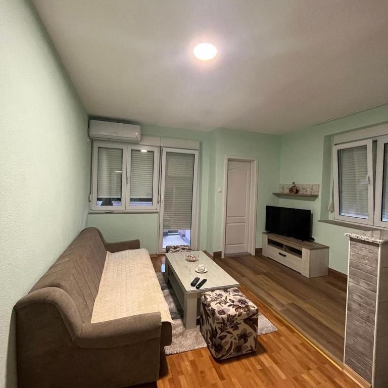 Stan na dan Milena - Apartman sa 2 Spavaće Sobe - 6