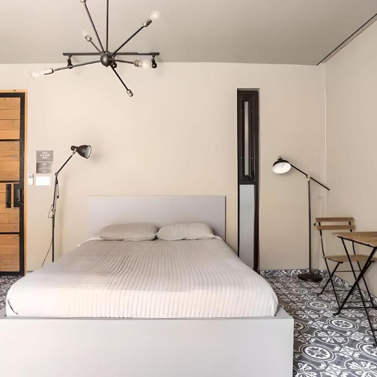 The Studios 22800 - Estudio con sofá cama - 3