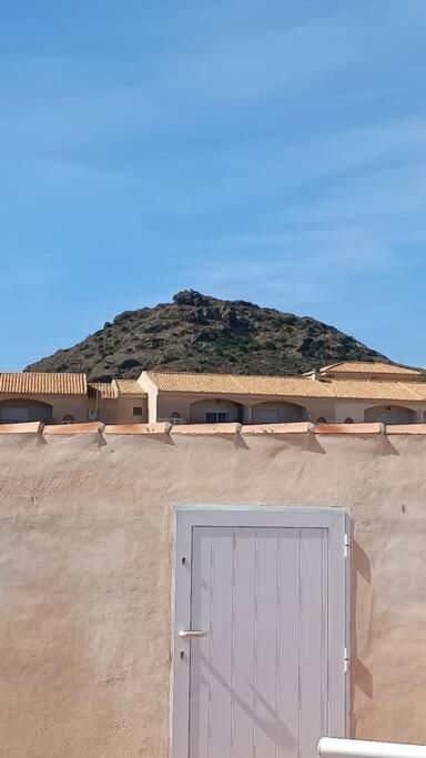 Top Floor Apartment Beachhouse, Beautiful sea view, on the beach! - Apartamento de 2 dormitorios - 19