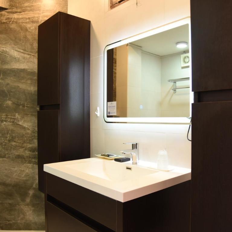 Camino Plaza - Presidential Suite - 4