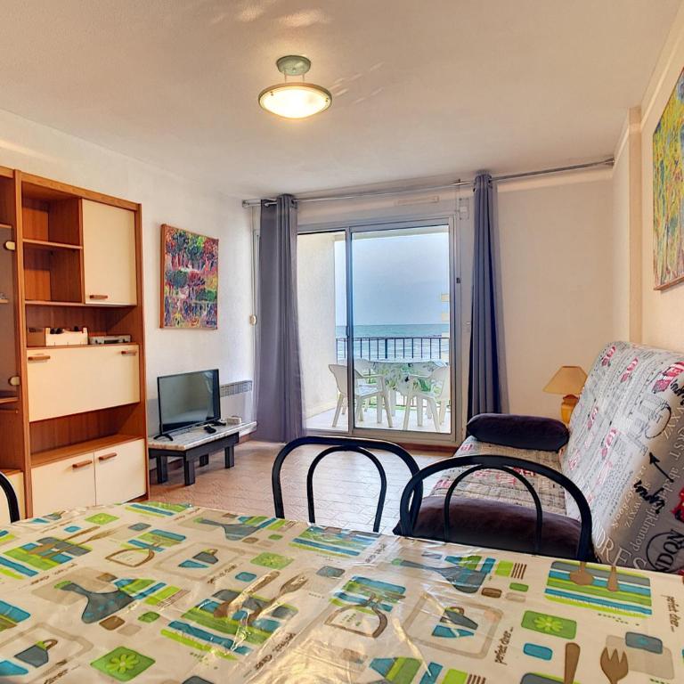 Studio cabine à Palavas-les-Flots - 4 couchages, parking et WIFI - Appartement 1 Chambre - 2