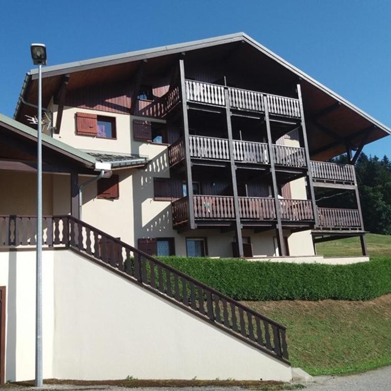 Appartement cozy 4 pers, 2 chambres, proche pistes et commerces, balcon, parking, animaux acceptés - Apartment mit 2 Schlafzimmern - 2