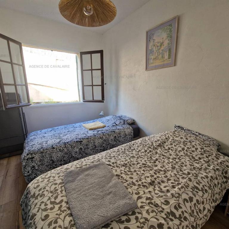 Appartement rénové 2 chambres avec clim, wifi, et parking à Cavalaire-sur-Mer - FR-1-100-308 - Appartement - 9